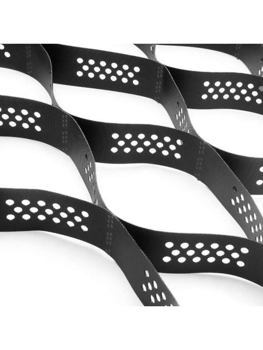 Георешетка полимерная объемная перф.(220х220 мм) высота 100мм,толщ.1,2 мм, черная,18м²